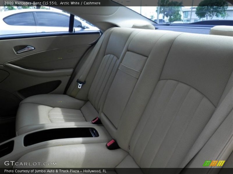 Arctic White / Cashmere 2009 Mercedes-Benz CLS 550