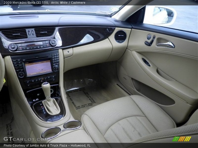 Arctic White / Cashmere 2009 Mercedes-Benz CLS 550