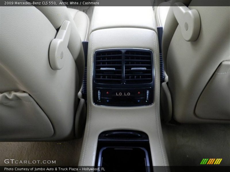 Arctic White / Cashmere 2009 Mercedes-Benz CLS 550