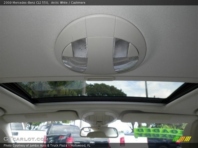 Arctic White / Cashmere 2009 Mercedes-Benz CLS 550