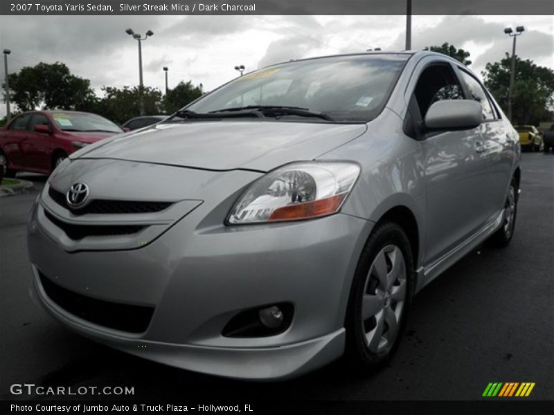 Silver Streak Mica / Dark Charcoal 2007 Toyota Yaris Sedan