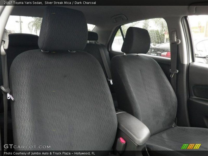 Silver Streak Mica / Dark Charcoal 2007 Toyota Yaris Sedan