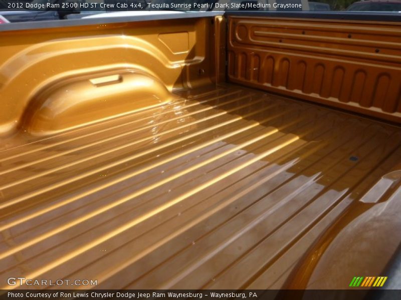  2012 Ram 2500 HD ST Crew Cab 4x4 Trunk
