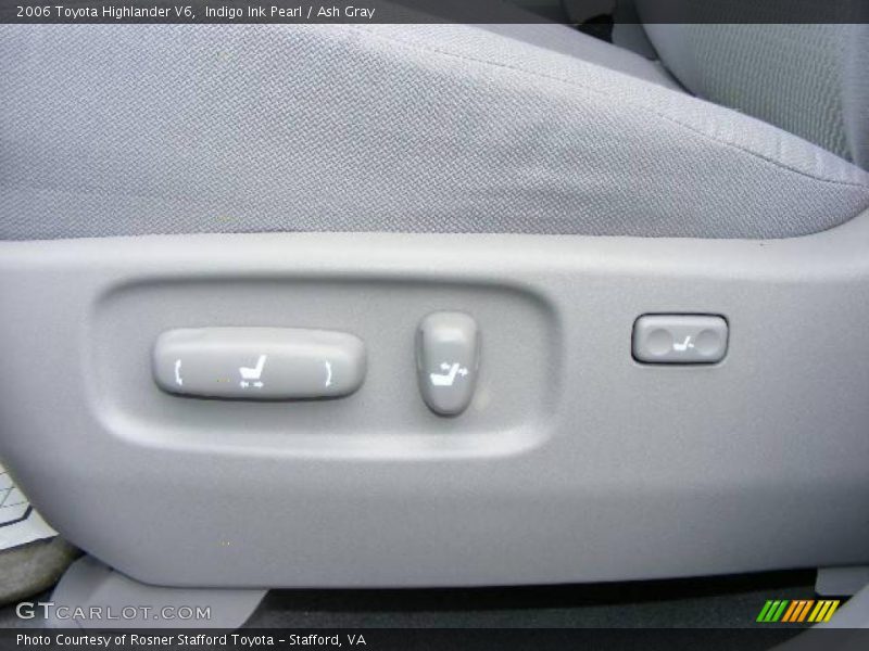Indigo Ink Pearl / Ash Gray 2006 Toyota Highlander V6