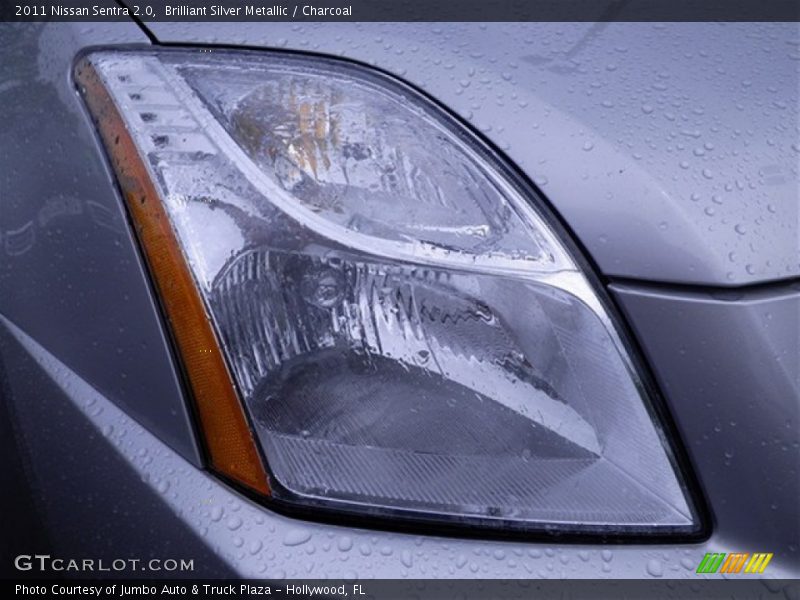 Brilliant Silver Metallic / Charcoal 2011 Nissan Sentra 2.0