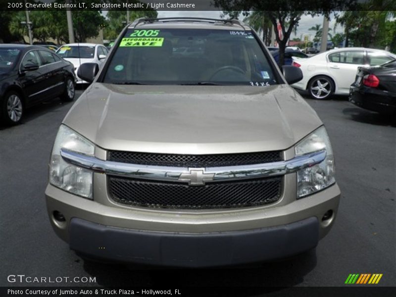 Sandstone Metallic / Light Cashmere 2005 Chevrolet Equinox LT