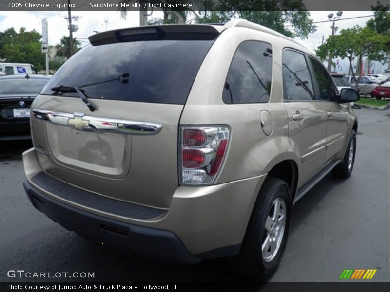 Sandstone Metallic / Light Cashmere 2005 Chevrolet Equinox LT