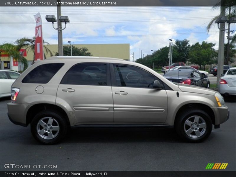 Sandstone Metallic / Light Cashmere 2005 Chevrolet Equinox LT