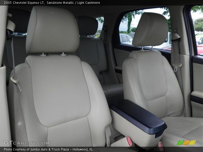 Sandstone Metallic / Light Cashmere 2005 Chevrolet Equinox LT