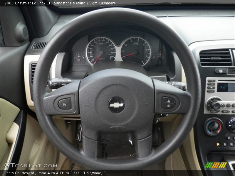 Sandstone Metallic / Light Cashmere 2005 Chevrolet Equinox LT
