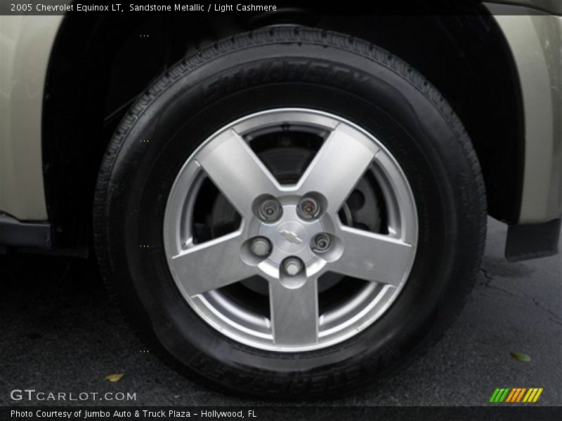 Sandstone Metallic / Light Cashmere 2005 Chevrolet Equinox LT