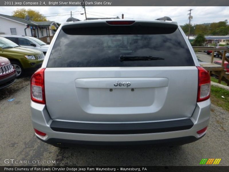 Bright Silver Metallic / Dark Slate Gray 2011 Jeep Compass 2.4