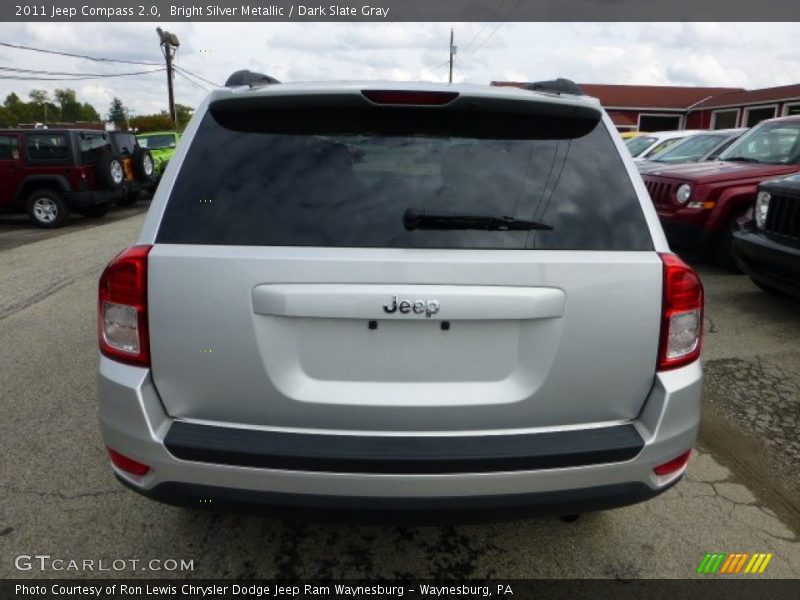 Bright Silver Metallic / Dark Slate Gray 2011 Jeep Compass 2.0