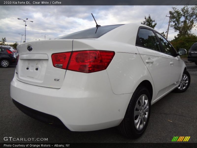 Clear White / Coffee 2010 Kia Forte EX