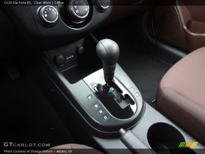 Clear White / Coffee 2010 Kia Forte EX