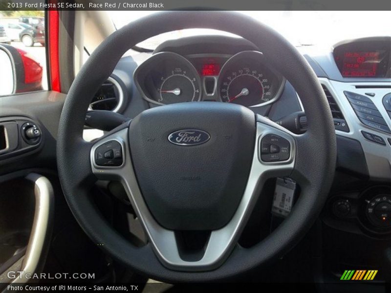 Race Red / Charcoal Black 2013 Ford Fiesta SE Sedan