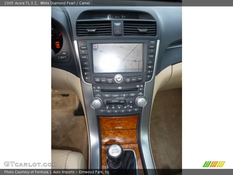 White Diamond Pearl / Camel 2005 Acura TL 3.2