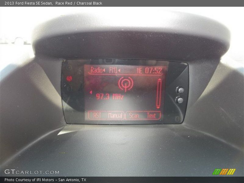 Race Red / Charcoal Black 2013 Ford Fiesta SE Sedan
