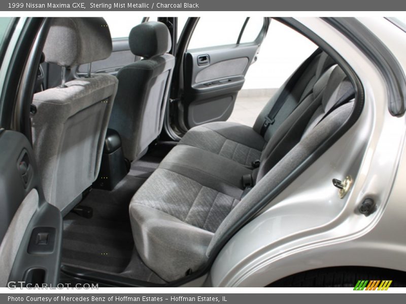 Sterling Mist Metallic / Charcoal Black 1999 Nissan Maxima GXE