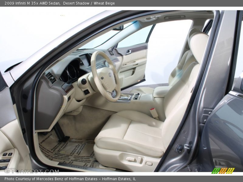 Front Seat of 2009 M 35x AWD Sedan