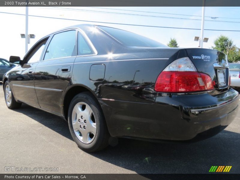 Black / Stone 2003 Toyota Avalon XL