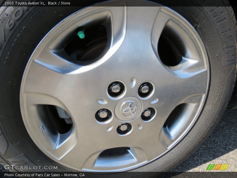 Black / Stone 2003 Toyota Avalon XL