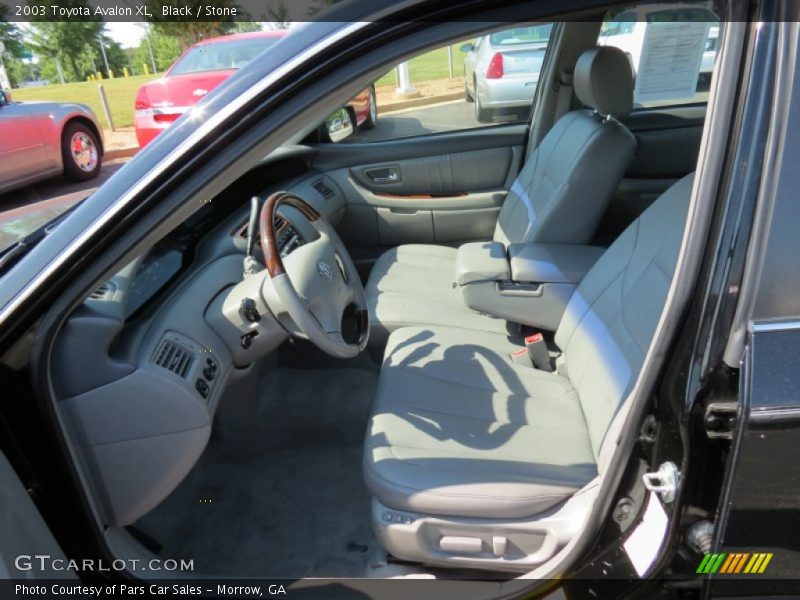 Black / Stone 2003 Toyota Avalon XL