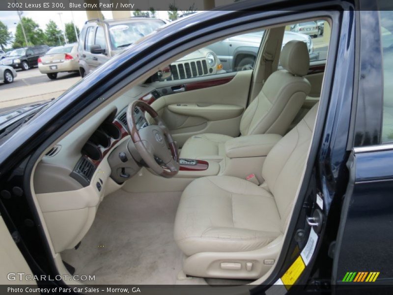  2002 ES 300 Ivory Interior