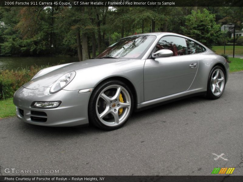 Front 3/4 View of 2006 911 Carrera 4S Coupe