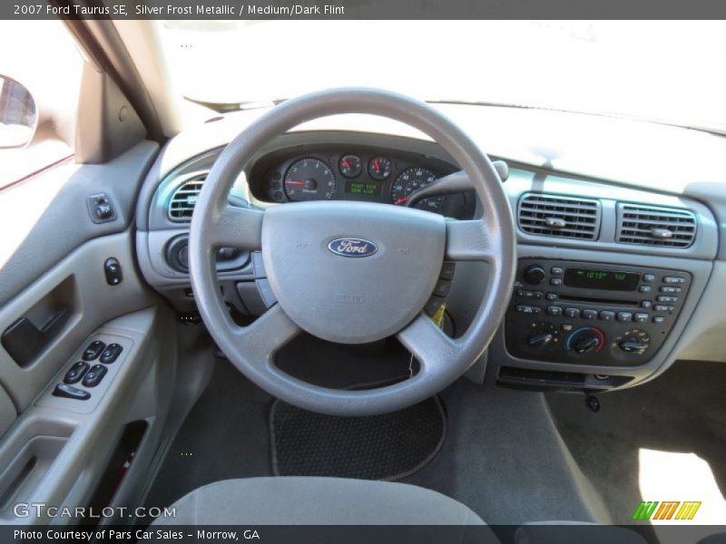 Silver Frost Metallic / Medium/Dark Flint 2007 Ford Taurus SE