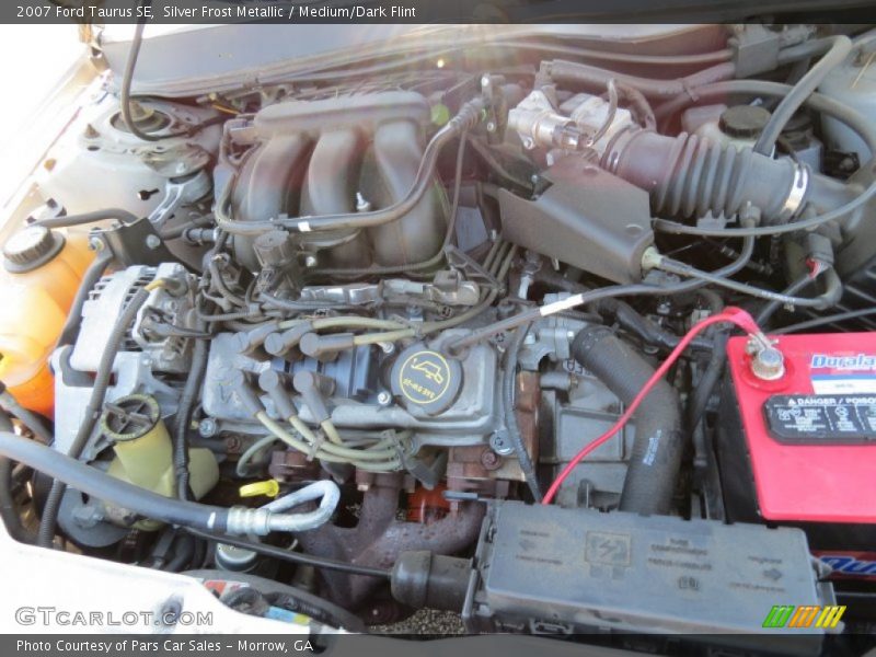 Silver Frost Metallic / Medium/Dark Flint 2007 Ford Taurus SE