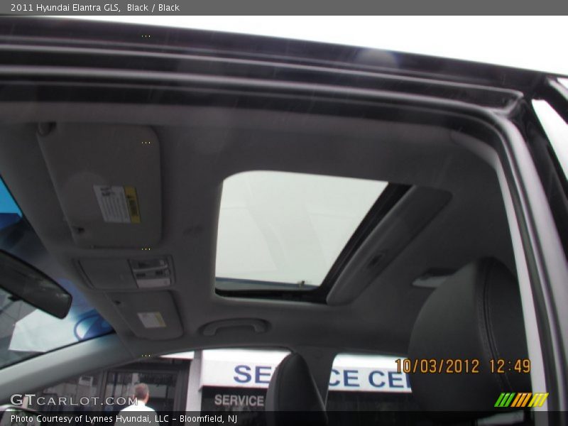 Black / Black 2011 Hyundai Elantra GLS