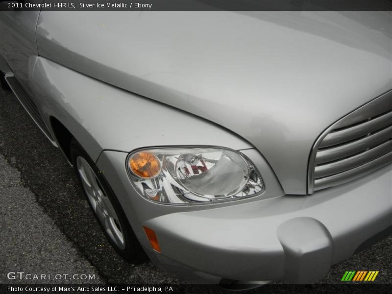 Silver Ice Metallic / Ebony 2011 Chevrolet HHR LS