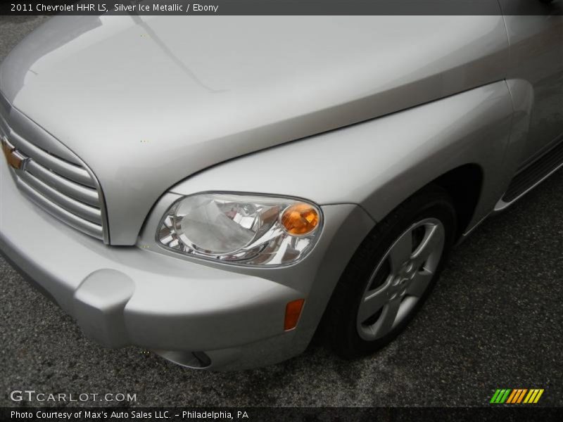 Silver Ice Metallic / Ebony 2011 Chevrolet HHR LS