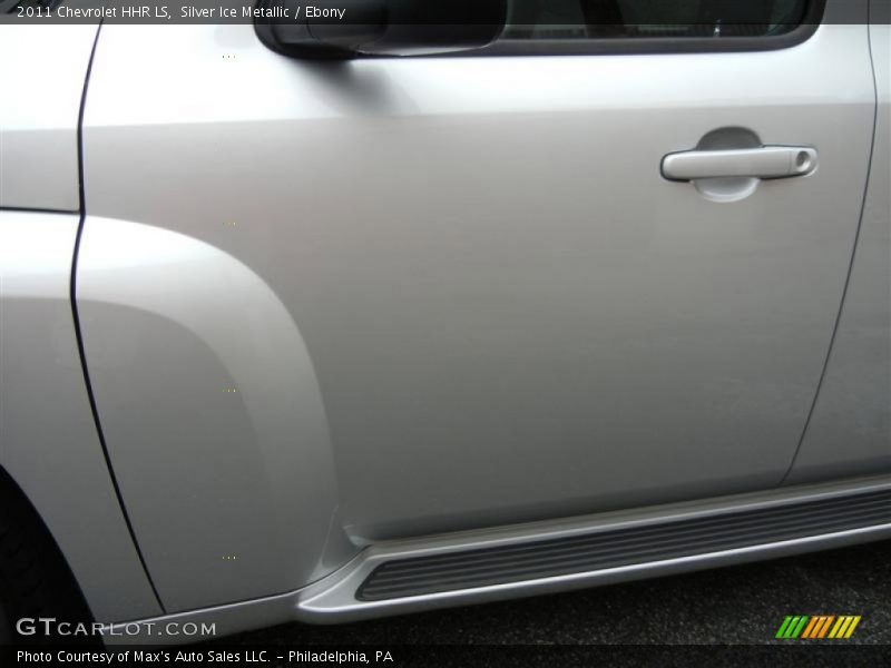 Silver Ice Metallic / Ebony 2011 Chevrolet HHR LS