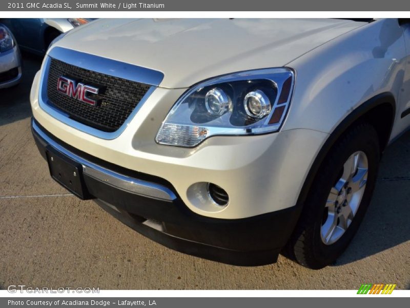 Summit White / Light Titanium 2011 GMC Acadia SL