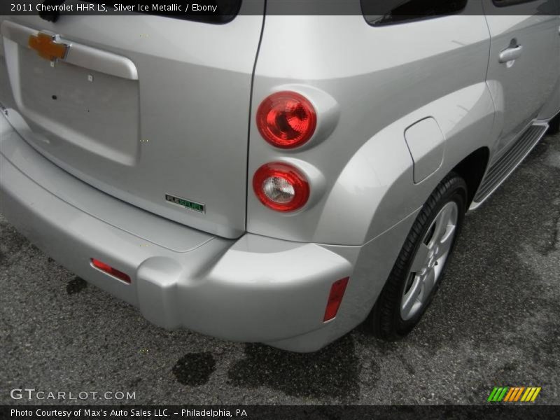 Silver Ice Metallic / Ebony 2011 Chevrolet HHR LS