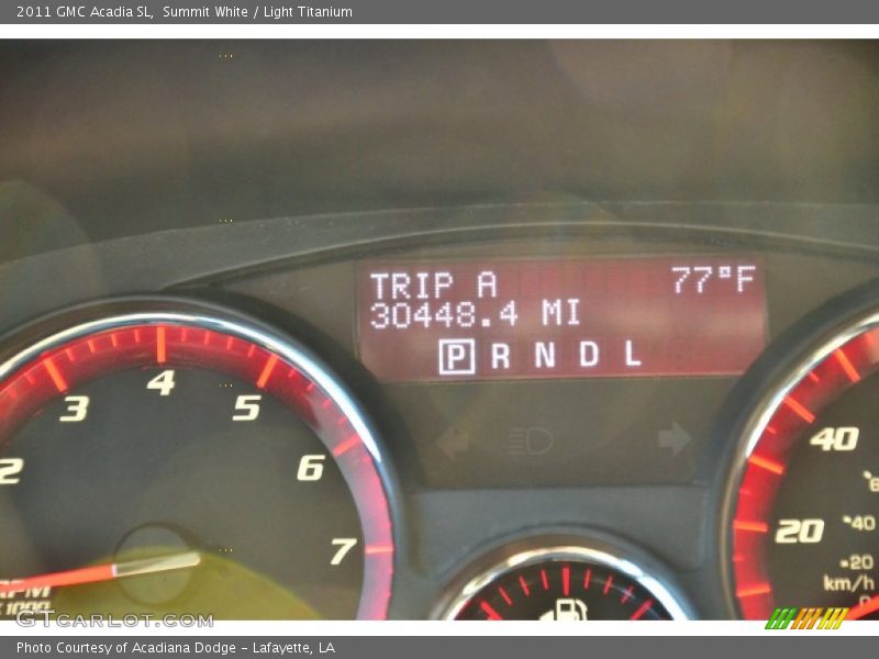Summit White / Light Titanium 2011 GMC Acadia SL