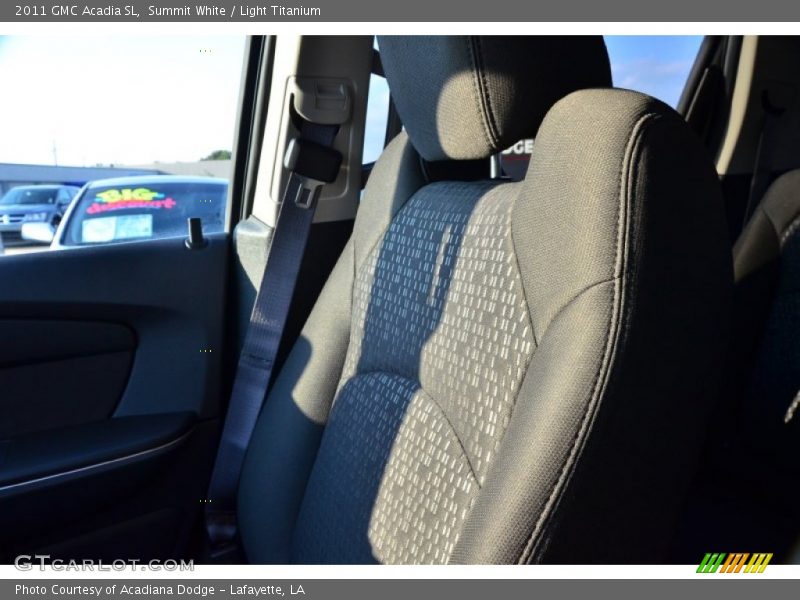 Summit White / Light Titanium 2011 GMC Acadia SL