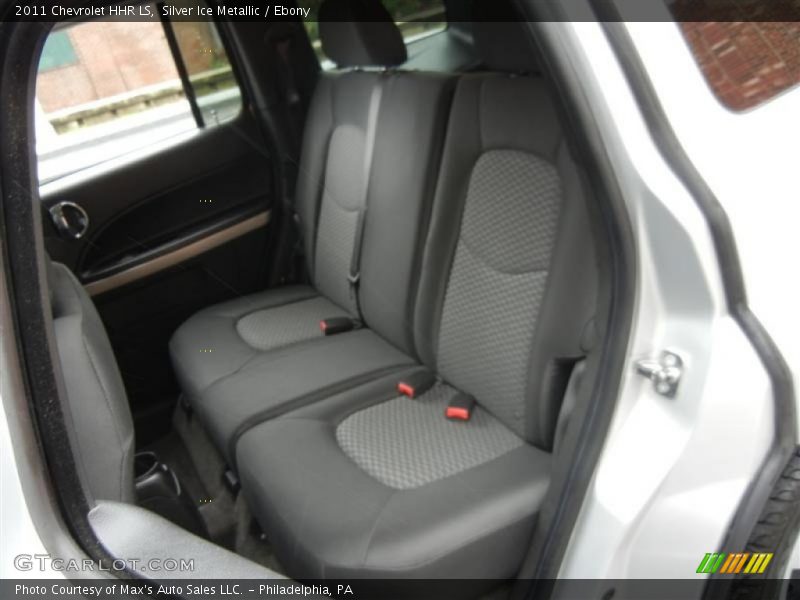 Silver Ice Metallic / Ebony 2011 Chevrolet HHR LS