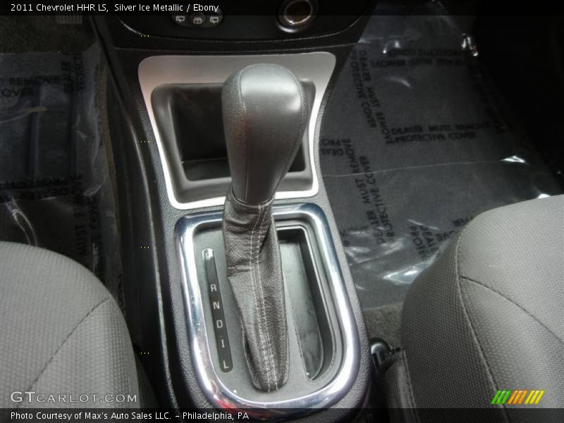 Silver Ice Metallic / Ebony 2011 Chevrolet HHR LS