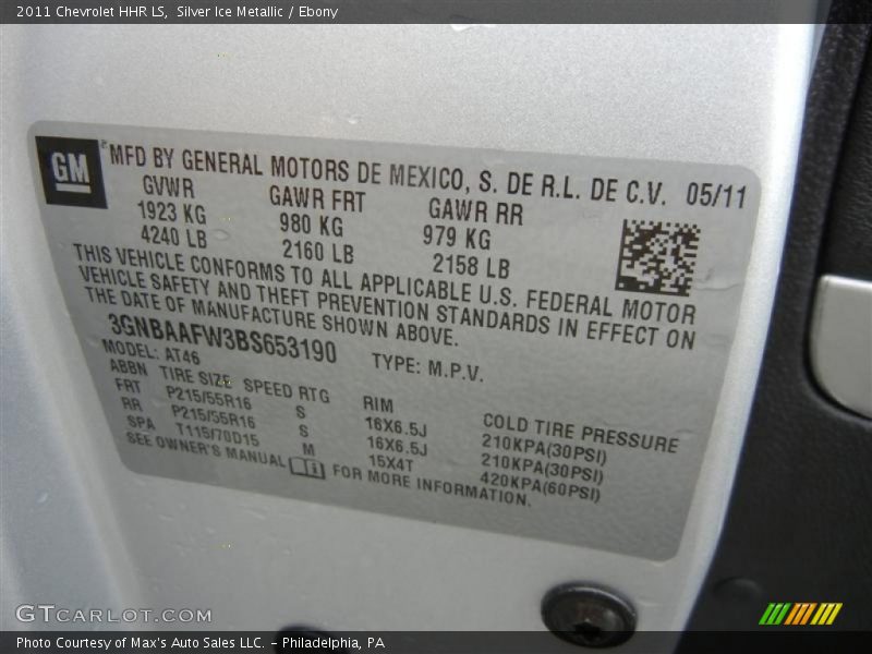 Silver Ice Metallic / Ebony 2011 Chevrolet HHR LS
