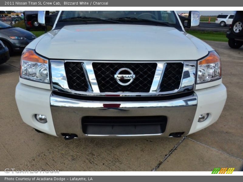 Blizzard White / Charcoal 2011 Nissan Titan SL Crew Cab