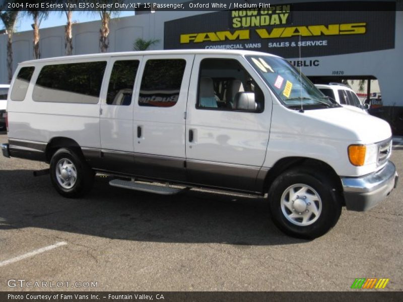 Oxford White / Medium Flint 2004 Ford E Series Van E350 Super Duty XLT 15 Passenger