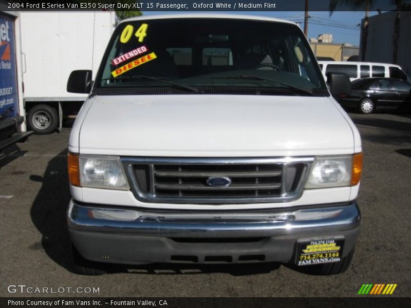 Oxford White / Medium Flint 2004 Ford E Series Van E350 Super Duty XLT 15 Passenger