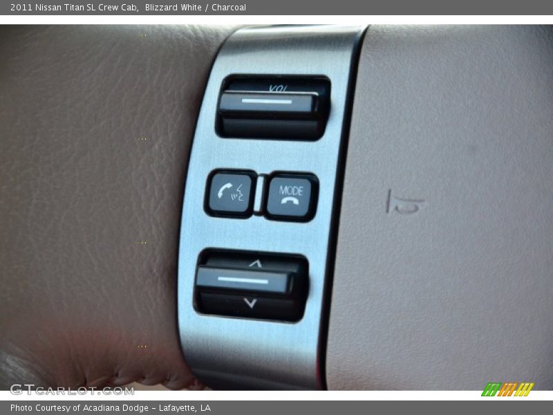 Blizzard White / Charcoal 2011 Nissan Titan SL Crew Cab