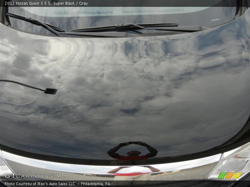 Super Black / Gray 2012 Nissan Quest 3.5 S