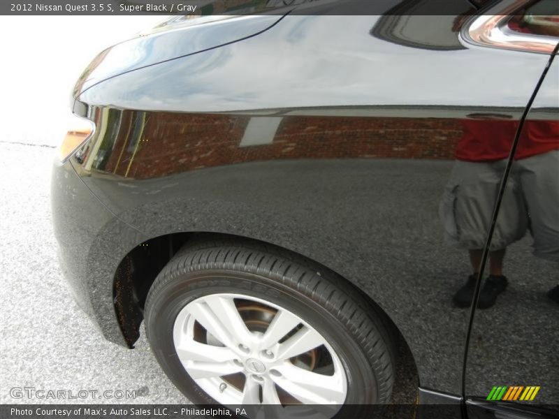 Super Black / Gray 2012 Nissan Quest 3.5 S