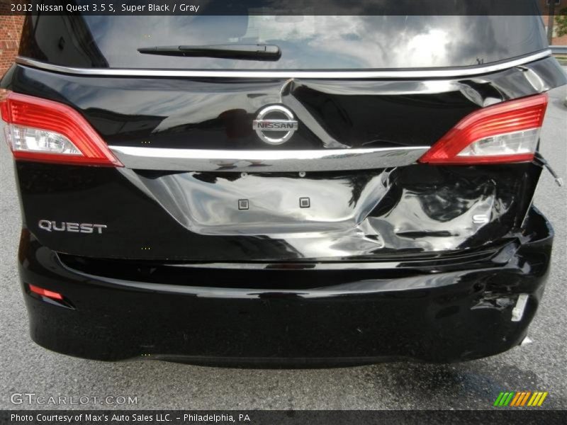 Super Black / Gray 2012 Nissan Quest 3.5 S