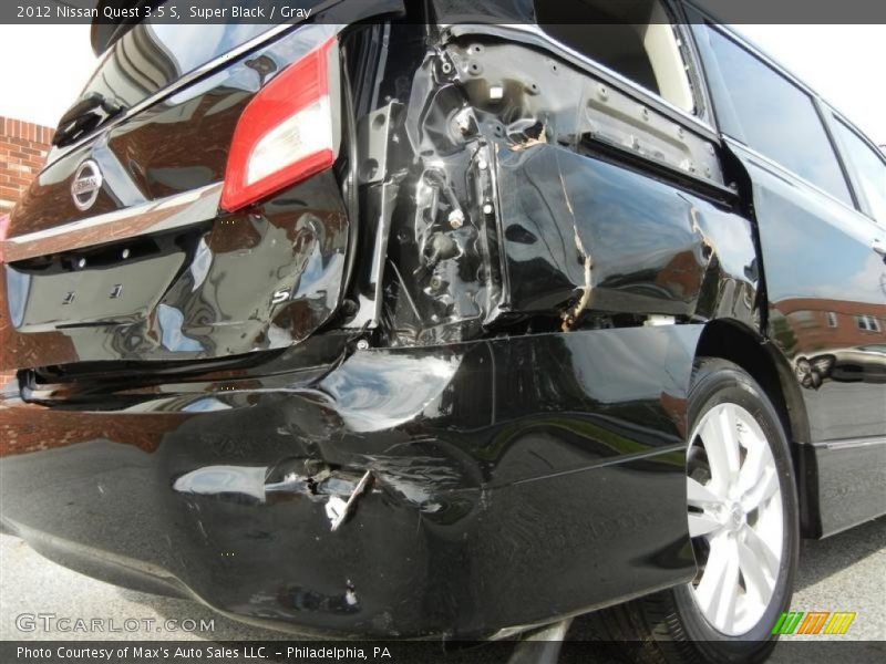 Super Black / Gray 2012 Nissan Quest 3.5 S